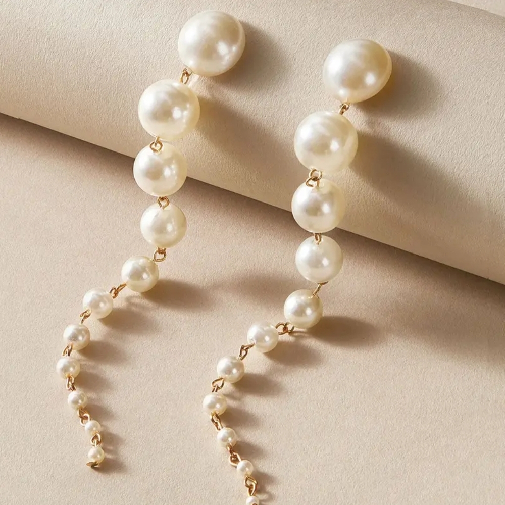 Cascading Pearl Drop Earrings